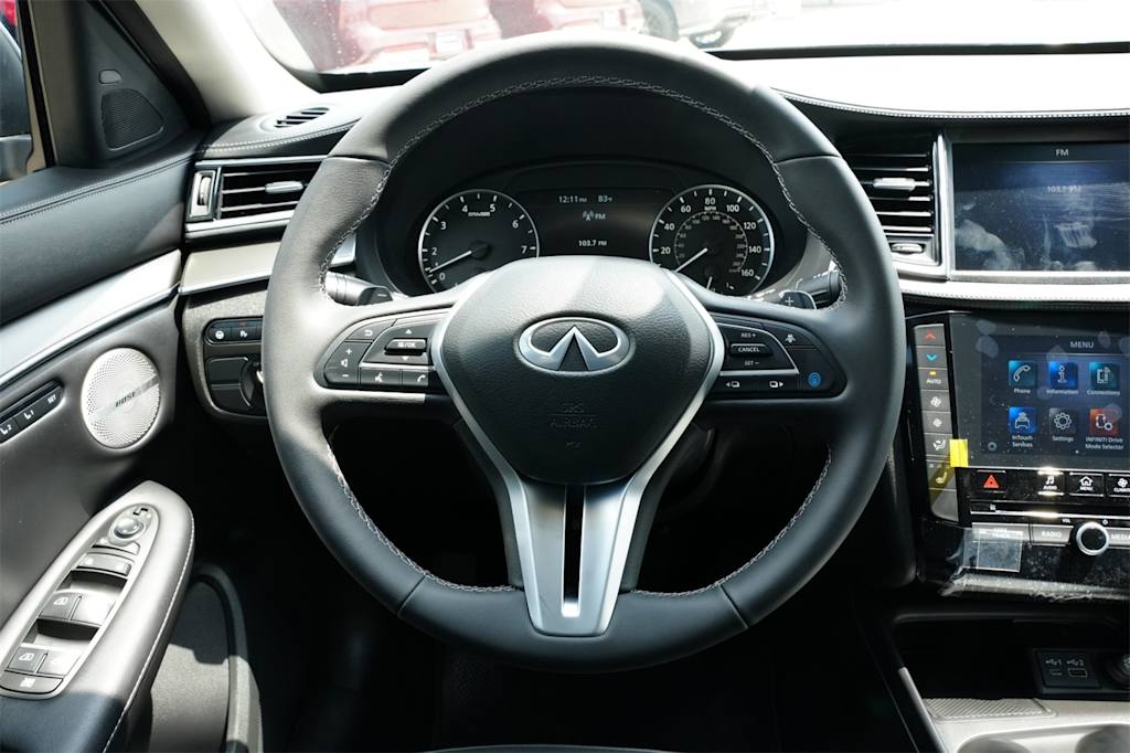 2025 INFINITI QX50 Luxe 10