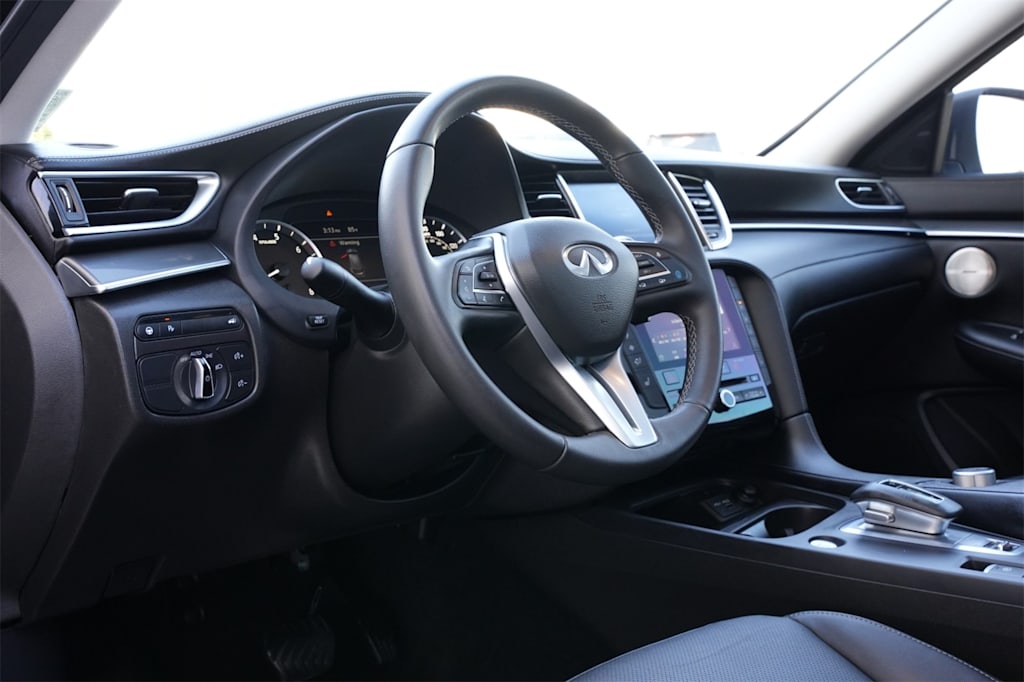 Thumbnail: 2025 INFINITI QX50 - 14