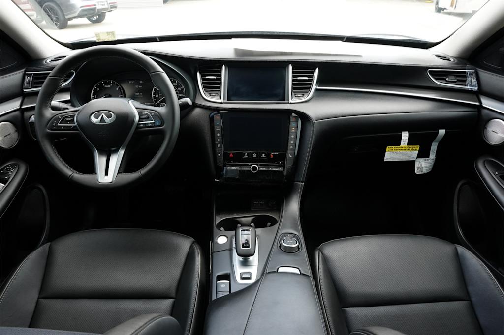2025 INFINITI QX50 Luxe 2