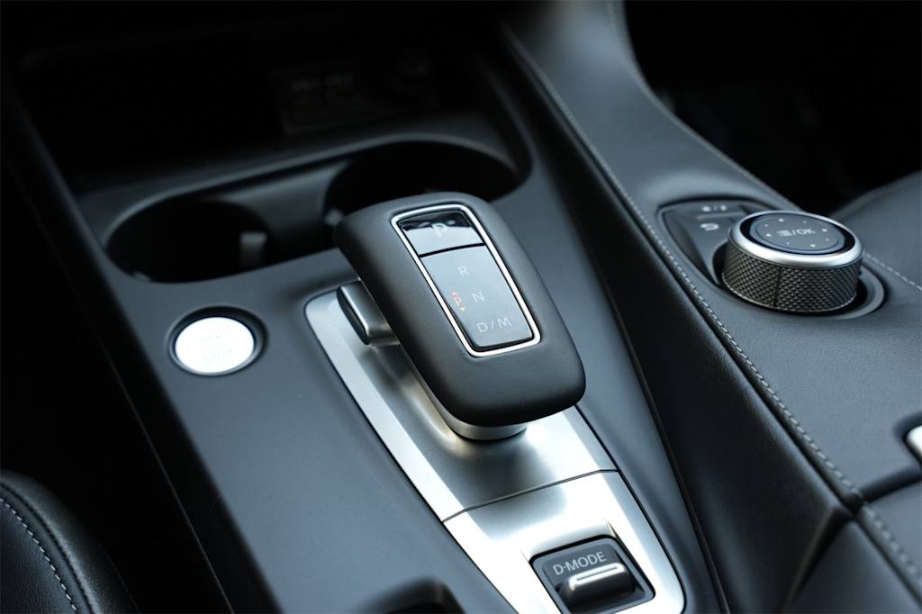 Thumbnail: 2025 INFINITI QX50 - 16