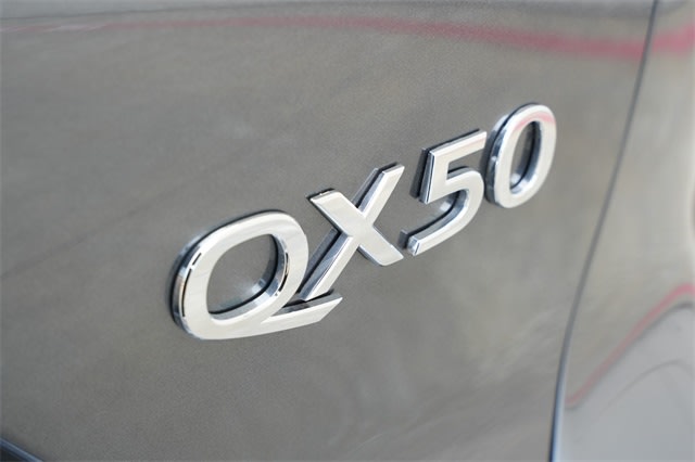 2025 INFINITI QX50 Luxe 7