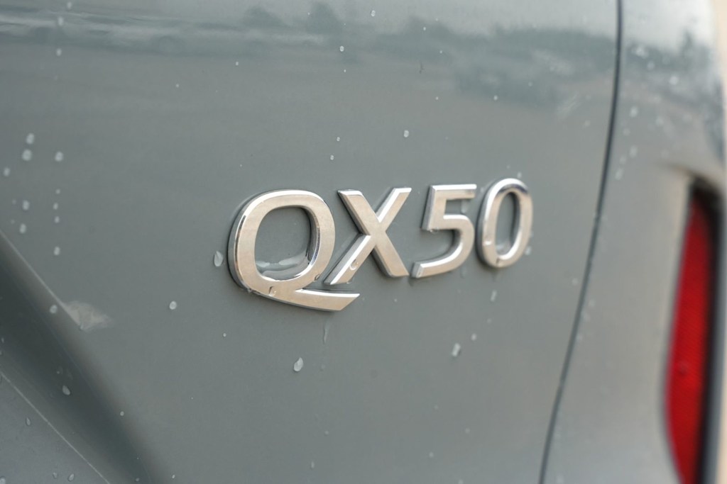 Thumbnail: 2023 INFINITI QX50 - 7
