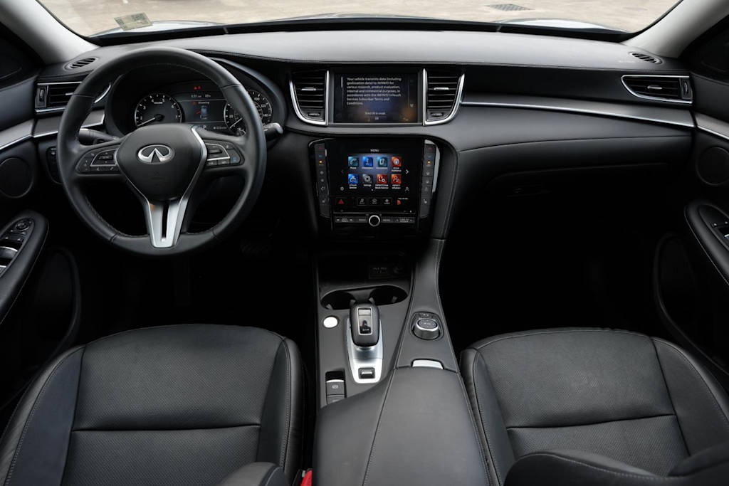 Thumbnail: 2023 INFINITI QX50 - 2