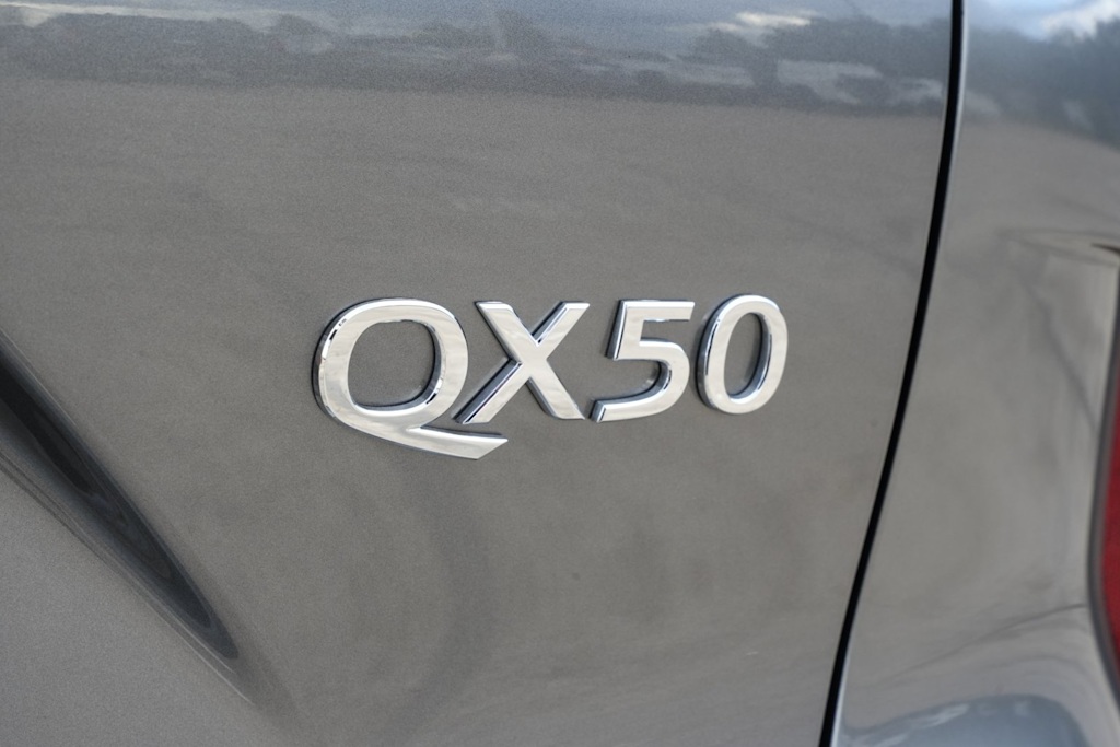 Thumbnail: 2023 INFINITI QX50 - 7