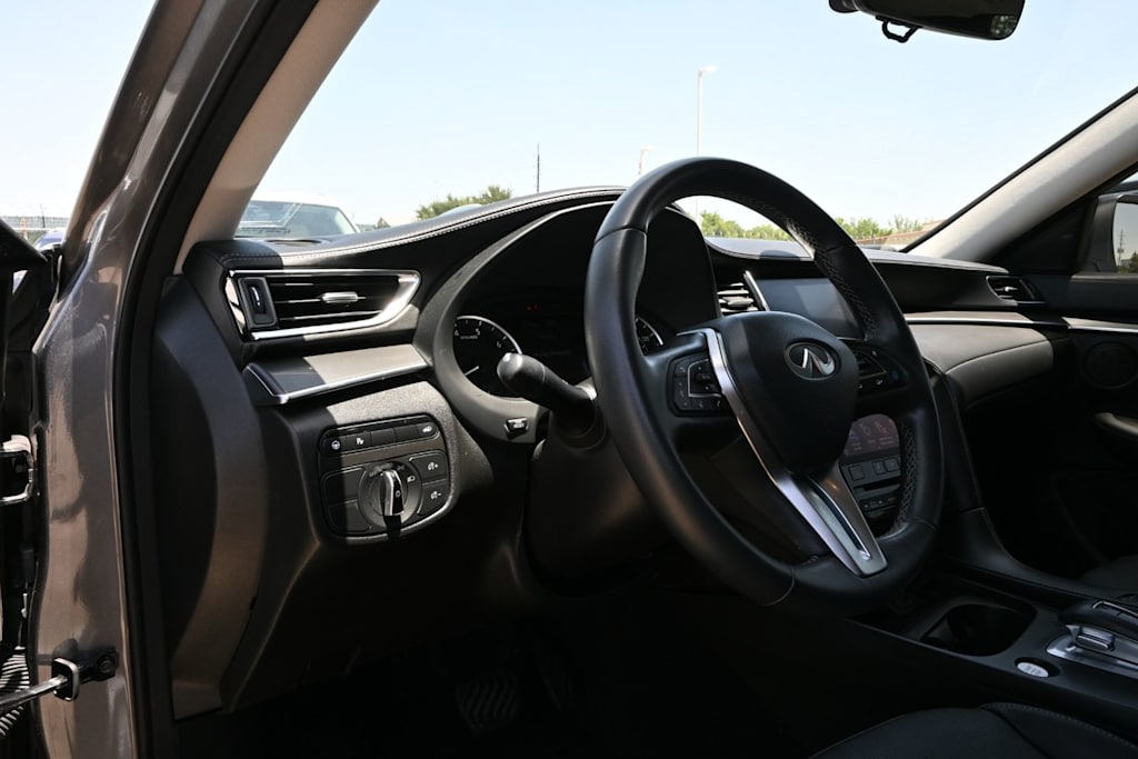 Thumbnail: 2025 INFINITI QX50 - 13