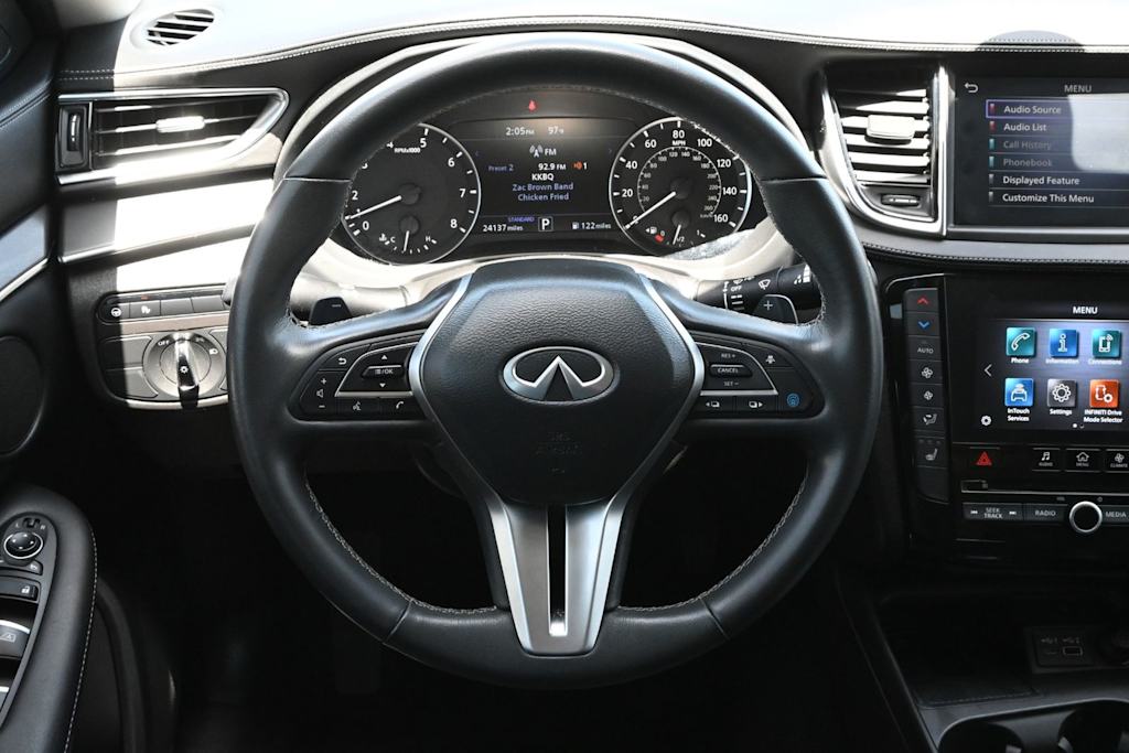 Thumbnail: 2025 INFINITI QX50 - 9