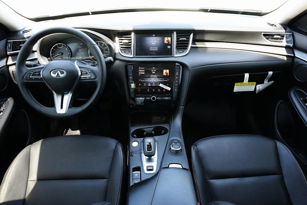 2025 INFINITI QX50 Luxe 2