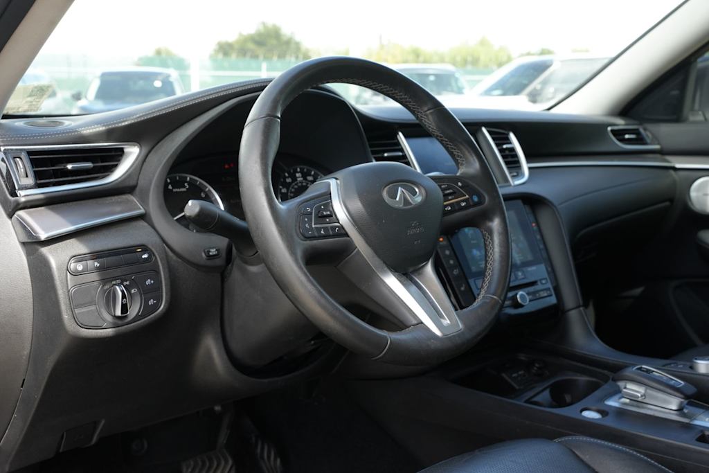 Thumbnail: 2023 INFINITI QX50 - 13