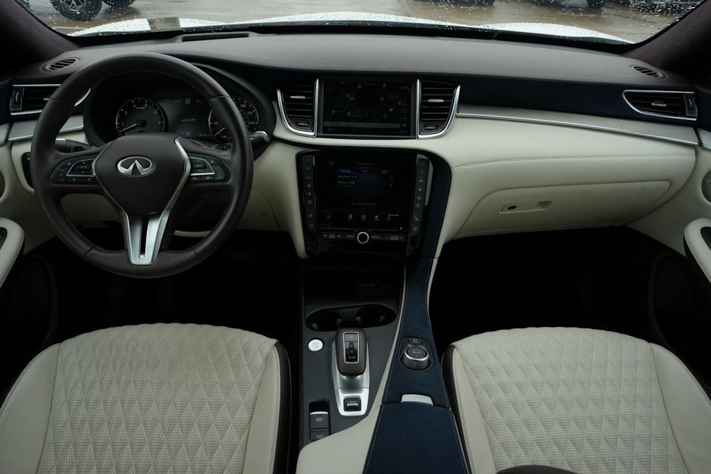 Thumbnail: 2024 INFINITI QX50 - 2