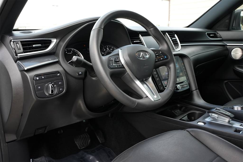 Thumbnail: 2024 INFINITI QX50 - 13