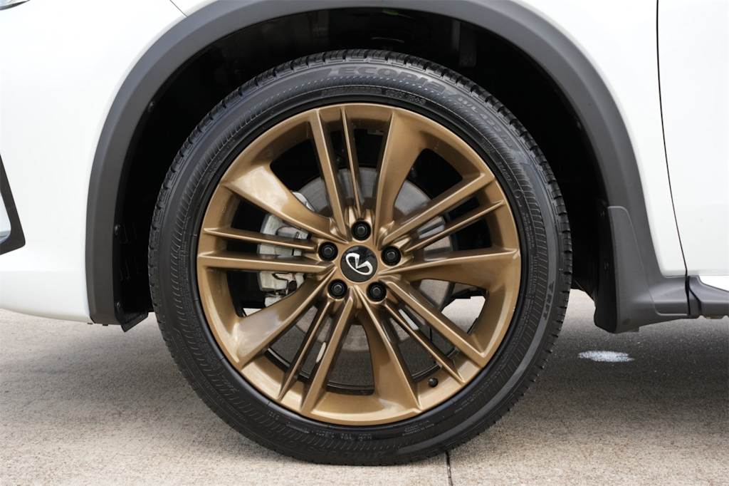 Thumbnail: 2024 INFINITI QX50 - 8