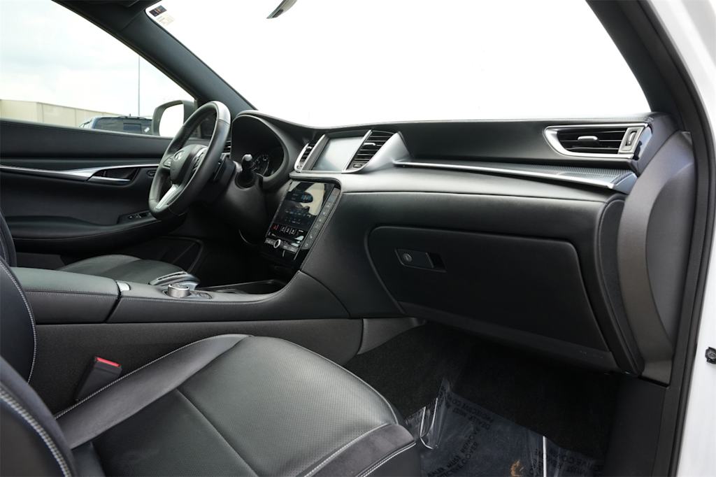 Thumbnail: 2024 INFINITI QX50 - 14