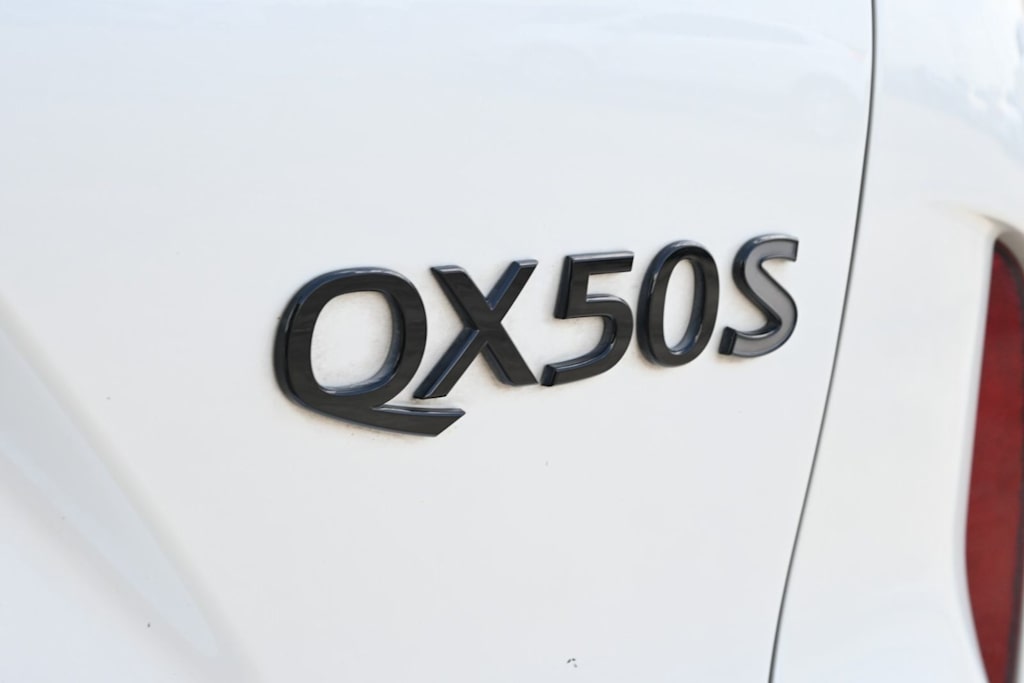 Thumbnail: 2024 INFINITI QX50 - 7