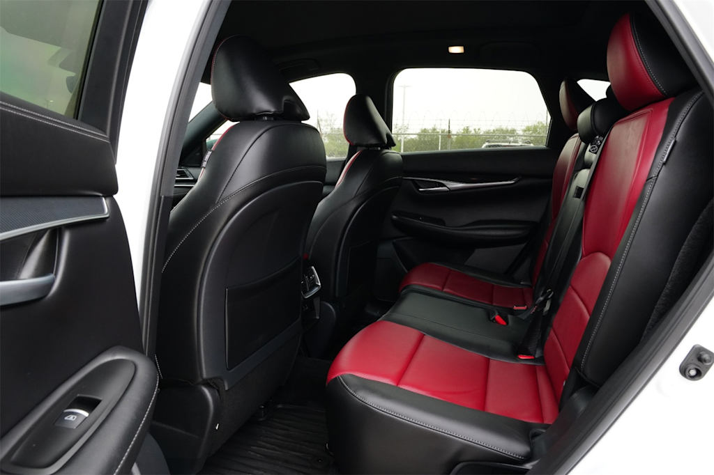 2025 INFINITI QX50 Sport 13