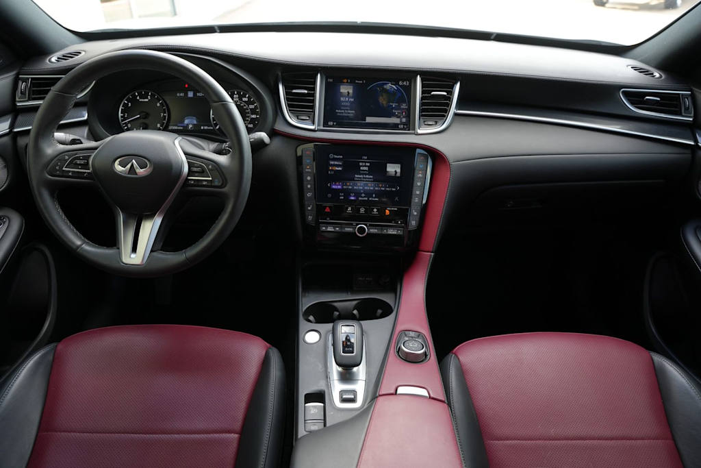 Thumbnail: 2025 INFINITI QX50 - 2