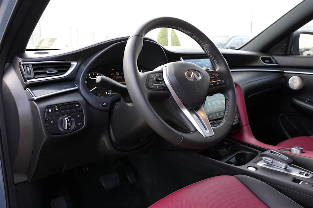 Thumbnail: 2025 INFINITI QX50 - 13