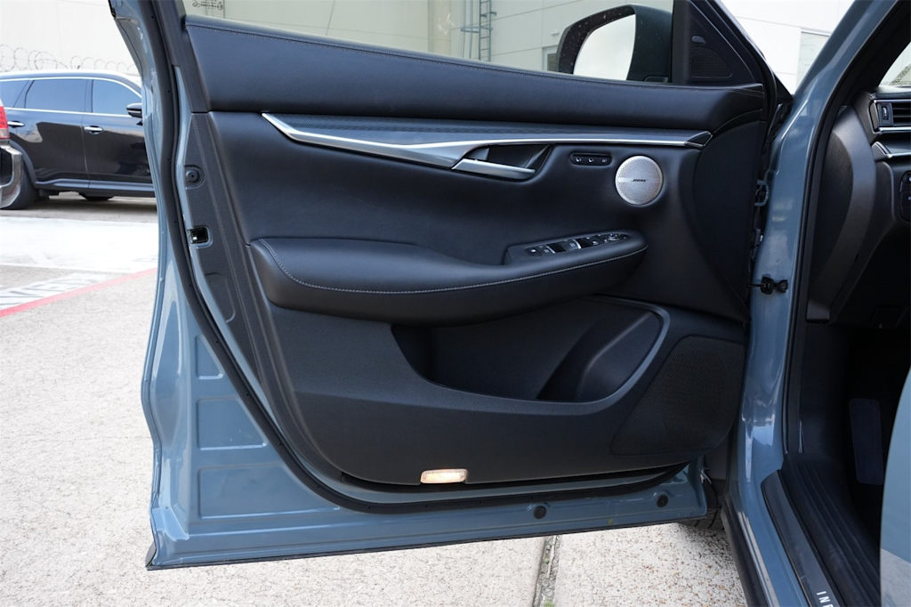 Thumbnail: 2025 INFINITI QX50 - 22