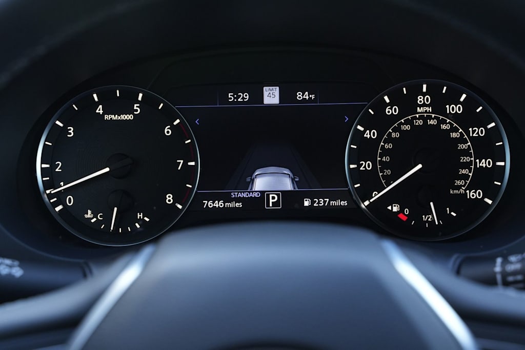 Thumbnail: 2025 INFINITI QX50 - 16