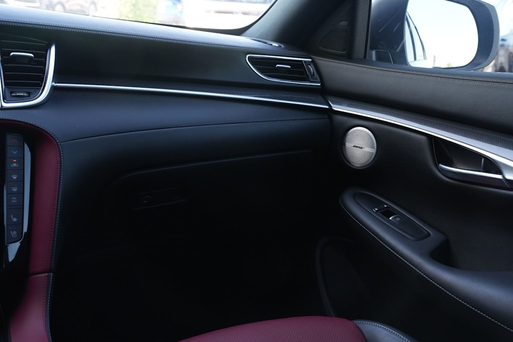 Thumbnail: 2025 INFINITI QX50 - 19