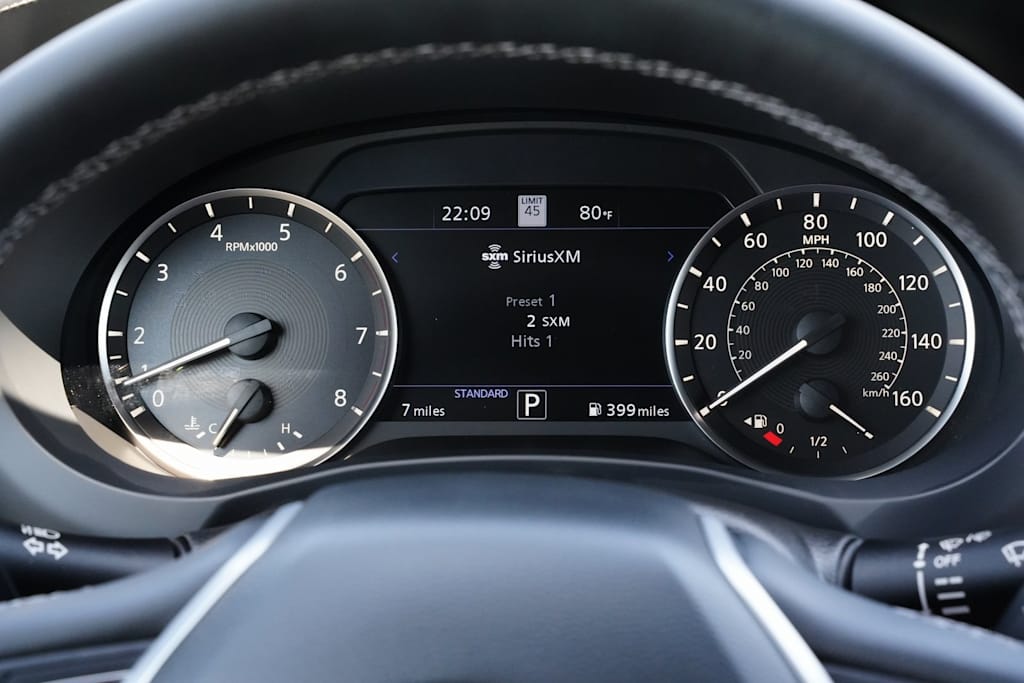 2025 INFINITI QX50 Sport 17