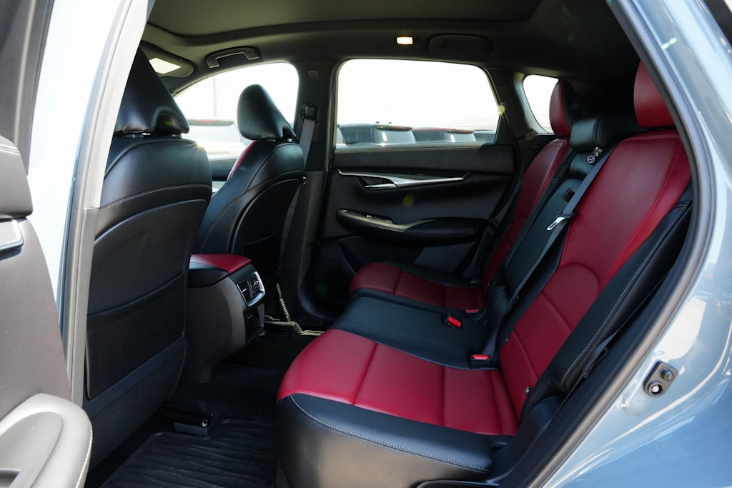 2025 INFINITI QX50 Sport 12