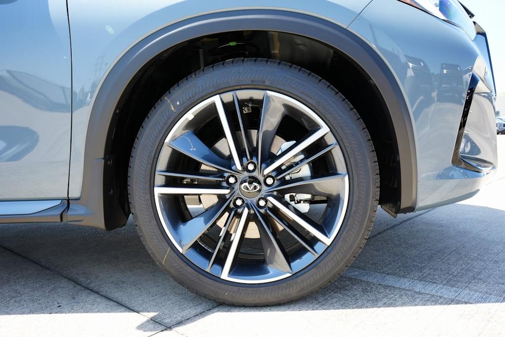 2025 INFINITI QX50 Sport 8
