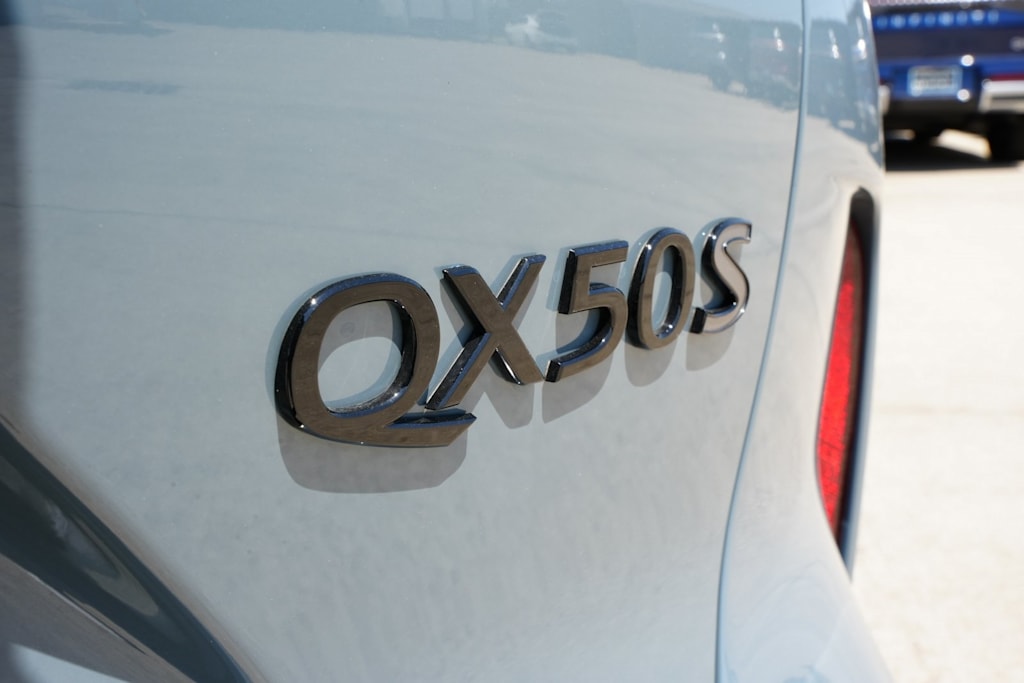 2025 INFINITI QX50 Sport 7