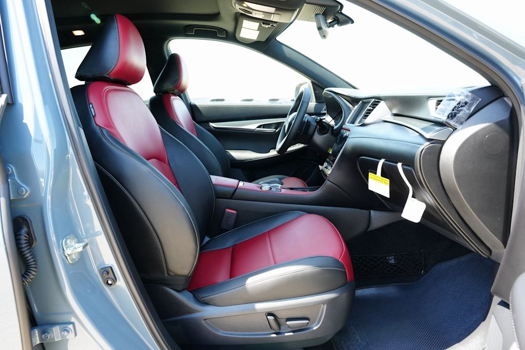 2025 INFINITI QX50 Sport 27