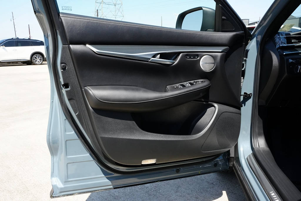 2025 INFINITI QX50 Sport 24
