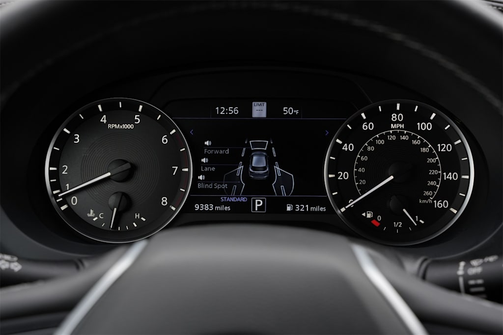 Thumbnail: 2025 INFINITI QX50 - 18