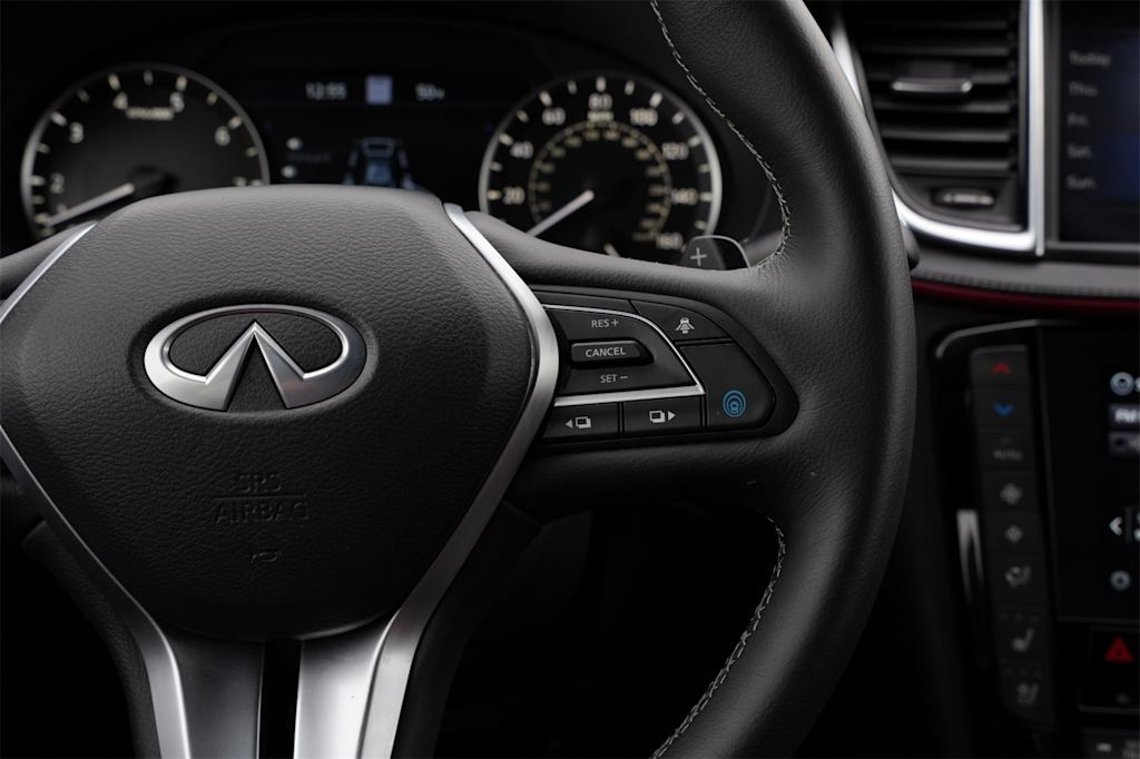 Thumbnail: 2025 INFINITI QX50 - 25