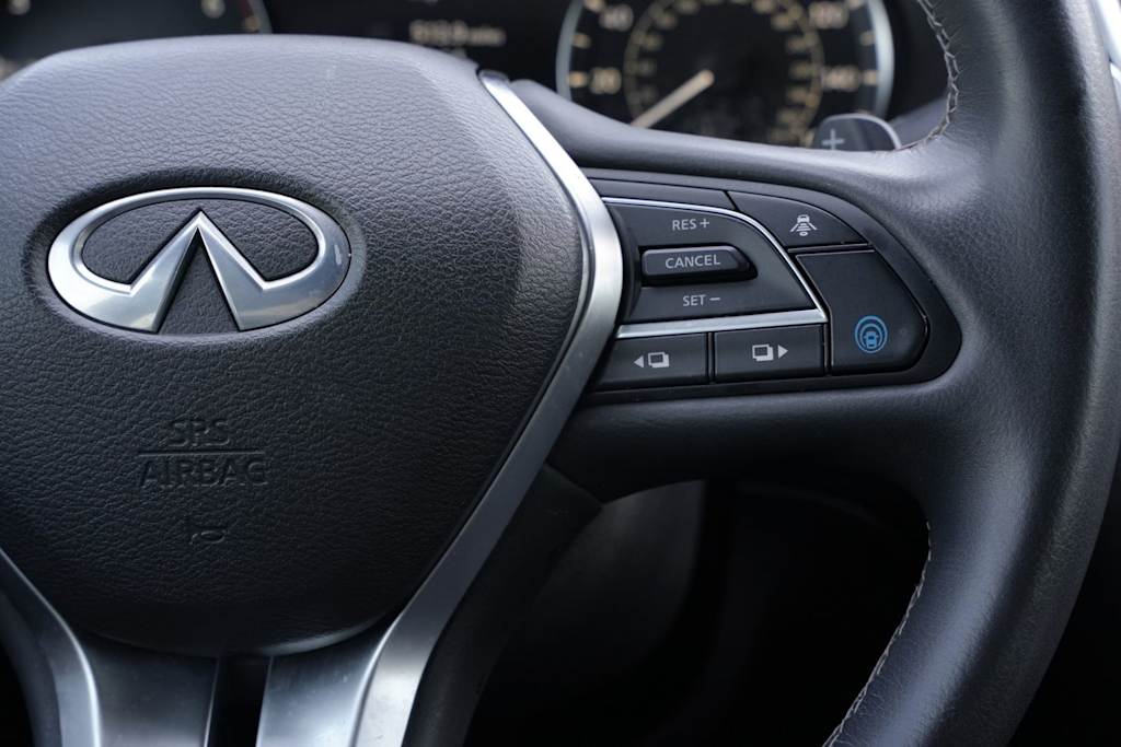 Thumbnail: 2023 INFINITI QX55 - 18