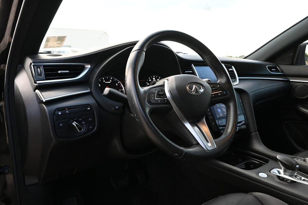 Thumbnail: 2023 INFINITI QX55 - 11