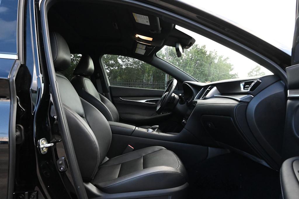 Thumbnail: 2023 INFINITI QX55 - 9