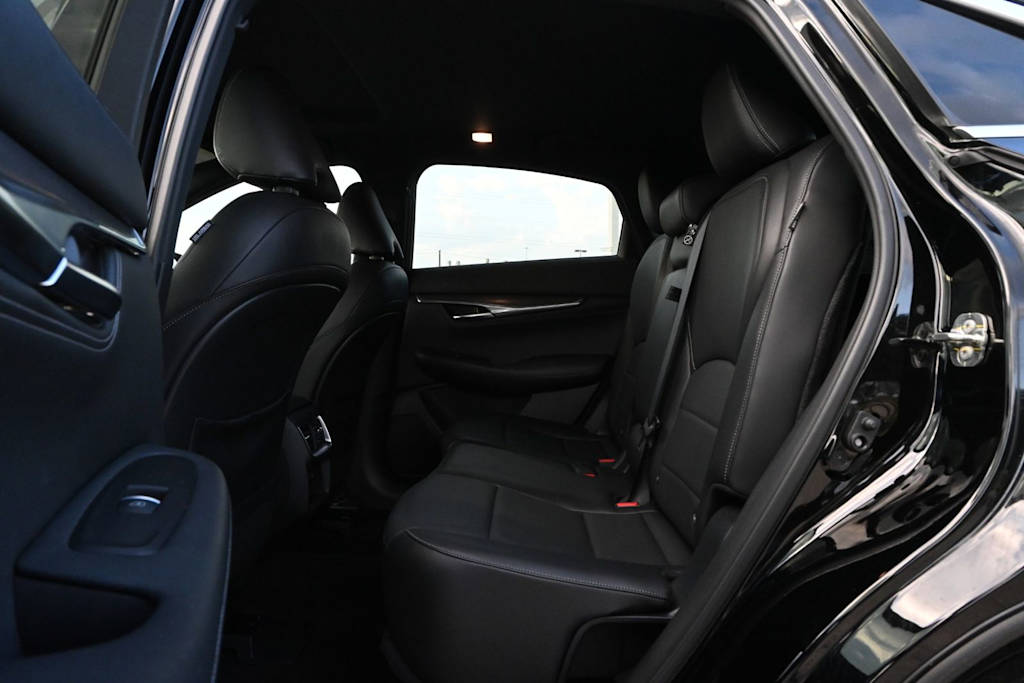 Thumbnail: 2023 INFINITI QX55 - 10