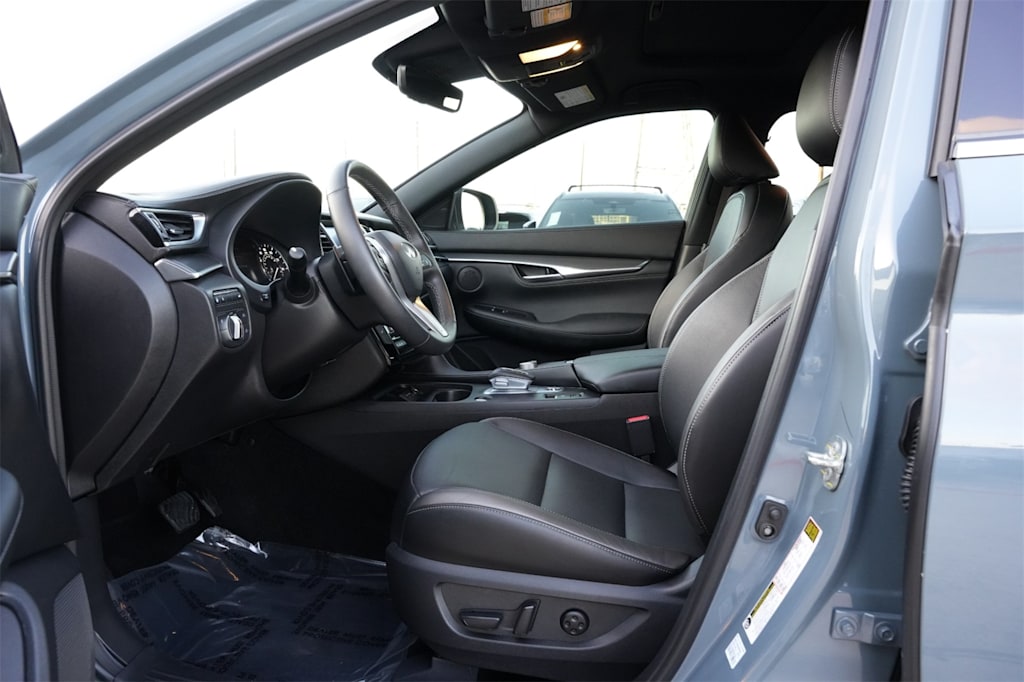 Thumbnail: 2025 INFINITI QX55 - 11