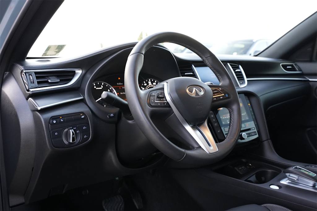 Thumbnail: 2025 INFINITI QX55 - 14