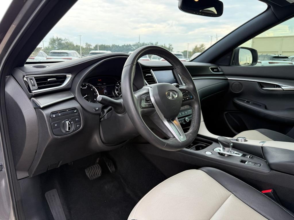 Thumbnail: 2023 INFINITI QX55 - 12