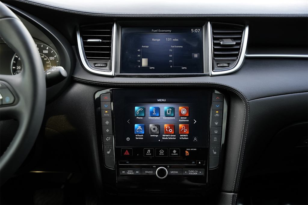 Thumbnail: 2025 INFINITI QX55 - 16