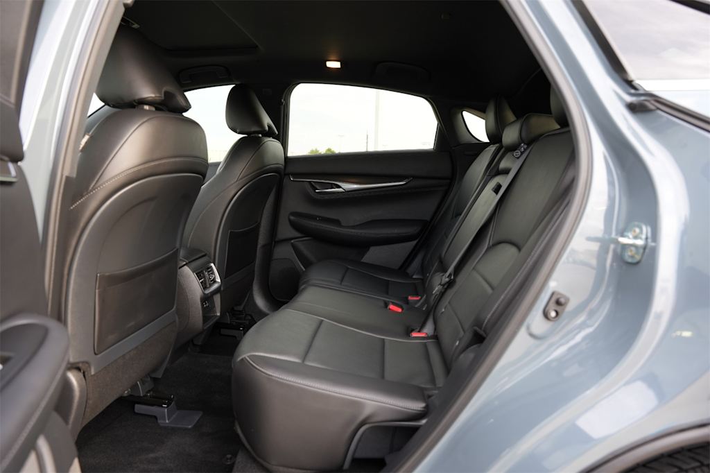 Thumbnail: 2025 INFINITI QX55 - 13