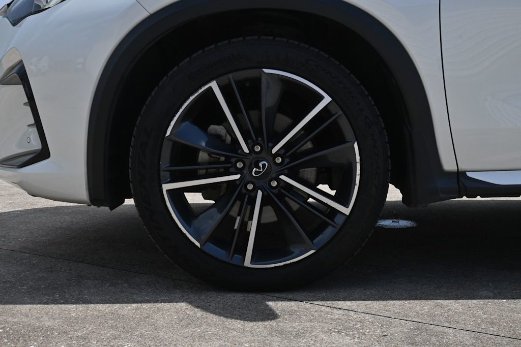Thumbnail: 2023 INFINITI QX55 - 8