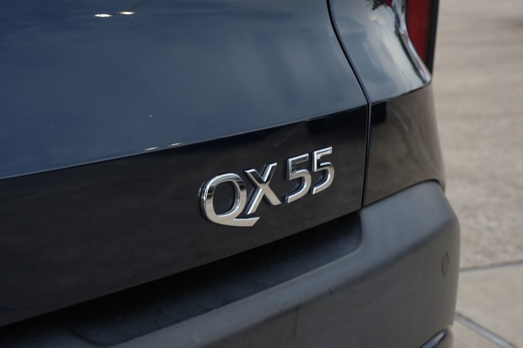 Thumbnail: 2023 INFINITI QX55 - 6