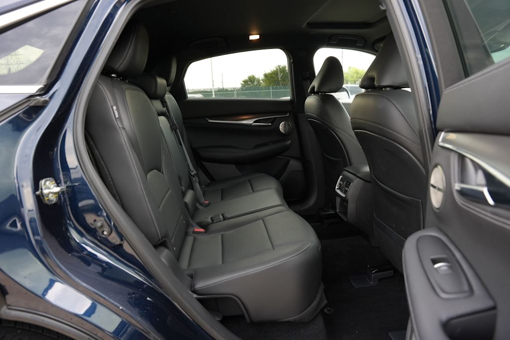 Thumbnail: 2023 INFINITI QX55 - 25