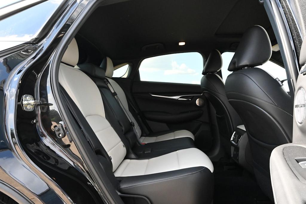 Thumbnail: 2023 INFINITI QX55 - 24