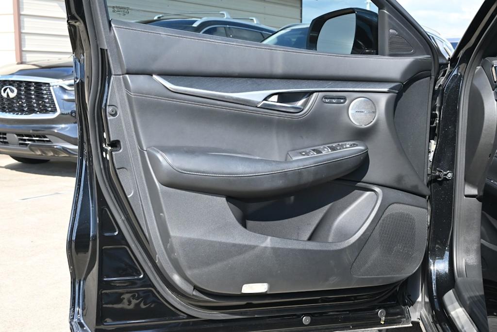 Thumbnail: 2023 INFINITI QX55 - 23