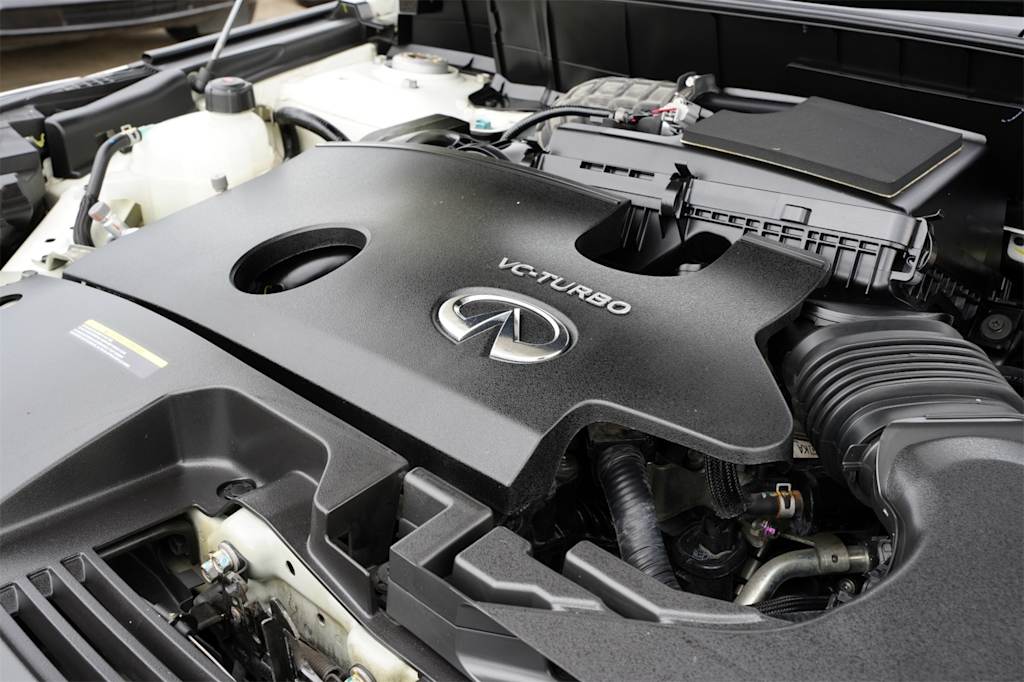 Thumbnail: 2019 INFINITI QX50 - 9