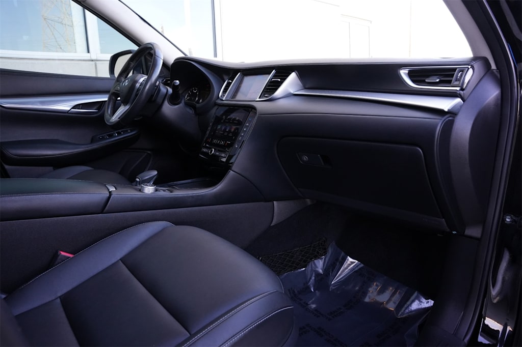 Thumbnail: 2019 INFINITI QX50 - 15