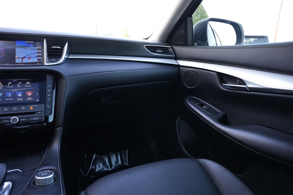 Thumbnail: 2019 INFINITI QX50 - 23