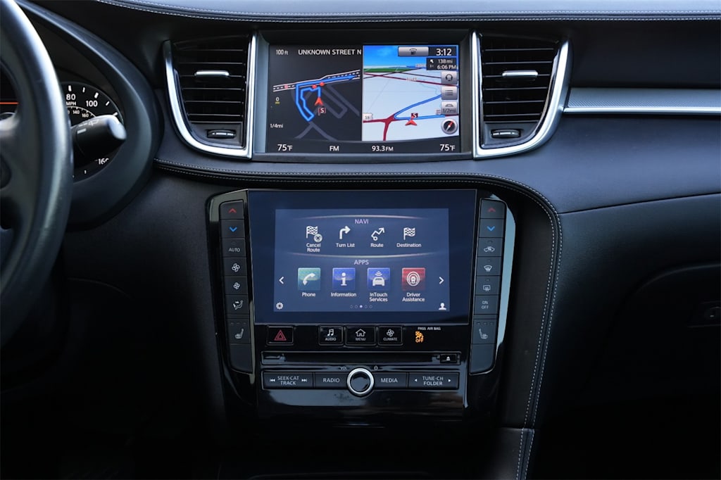 Thumbnail: 2019 INFINITI QX50 - 16