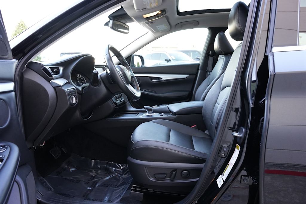 Thumbnail: 2019 INFINITI QX50 - 11